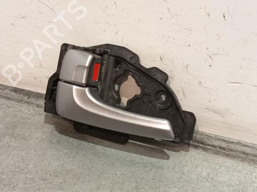 Used Front left interior door handle HYUNDAI ix35 (LM, EL, ELH) [2009-2016]  32858423