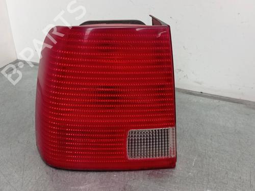 Venstre baglygte VW PASSAT B5 (3B2) 1.8 (125 hp) 29747030