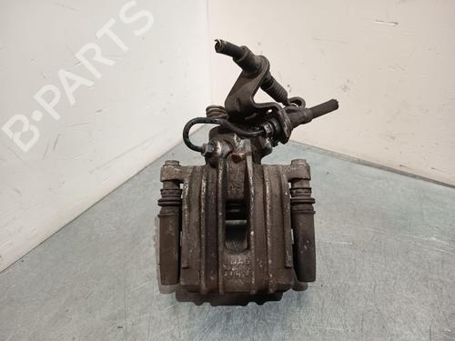 Pinça travão trás esquerda Pinça travão trás esquerda 38305032 38305032