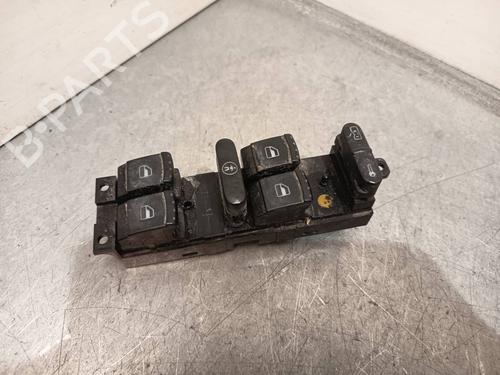 Used Left front window switch Left front window switch VW GOLF IV (1J1) 1.9 TDI (110 hp) 40226478 40226478