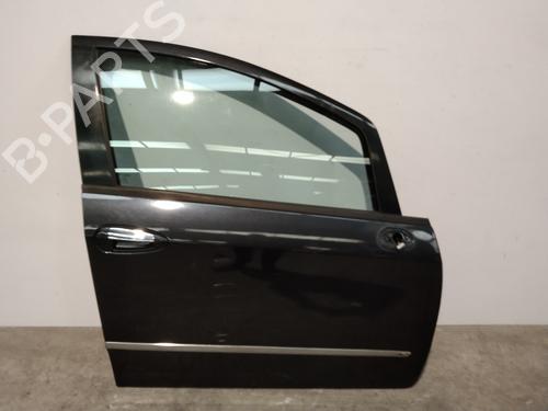 Used Right front door FIAT LINEA (323_, 110_) 1.3 D Multijet (323AXB11, 323AXB1A) (90 hp) 22408592