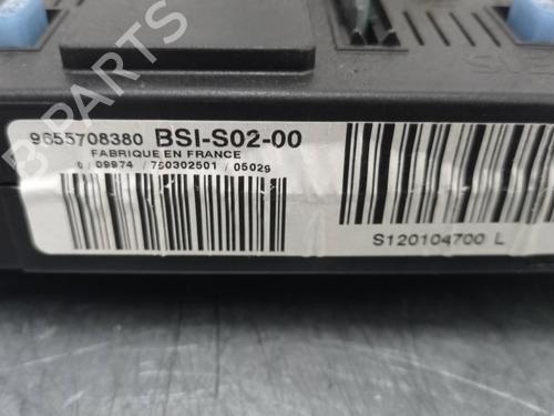 Fuse box PEUGEOT 407 SW (6E_, 6D_) 2.0 | BP10678975E1 