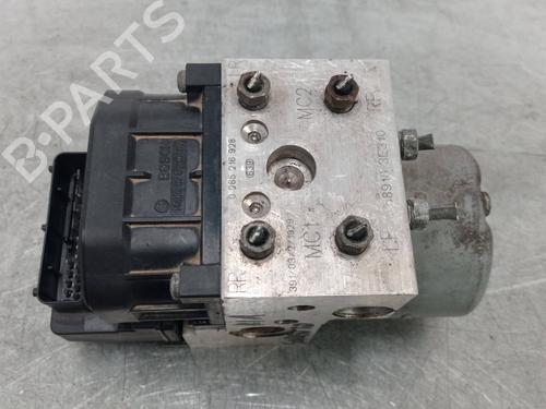 Used ABS pump KIA SORENTO I (JC) 2.5 CRDi 4WD (140 hp) 9430411