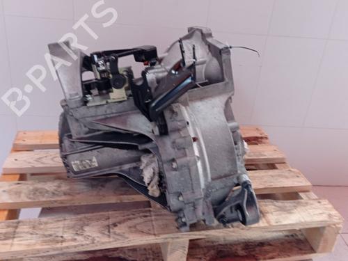 Boîte de vitesses FORD C-MAX (DM2) 1.6 TDCi (109 hp) 11736218