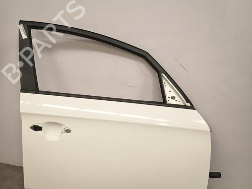 Used Right front door KIA CARENS IV 1.7 CRDi (116 hp) 27660317