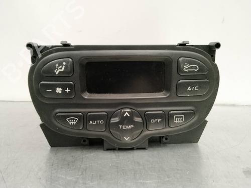 Used Climate control PEUGEOT 206 Hatchback (2A/C) 1.4 HDi eco 70 (68 hp) 2254213