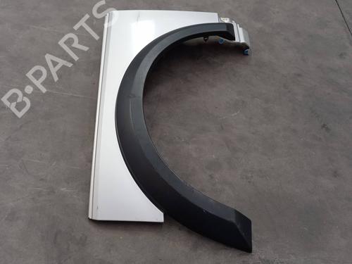 Left front fenders LAND ROVER DISCOVERY III (L319) 2.7 TD 4x4 | BP12424074C41