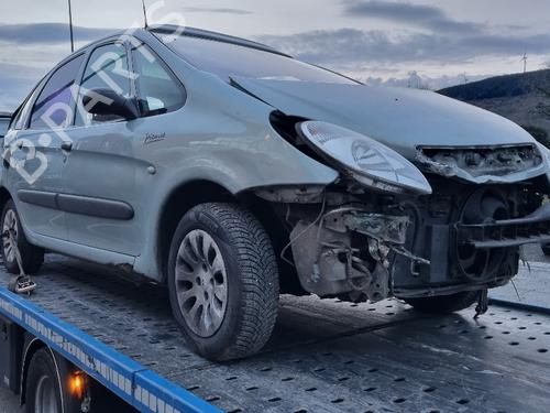 Used Parts CITROËN XSARA PICASSO (N68) 2.0 HDi (90 hp) 4439539