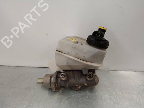 Used Brake master cylinder RENAULT KANGOO Express (FC0/1_) 1.2 16V (FC05, FC0W, FC1D, FC1P, FC1K, FC0T) (75 hp) 2252711