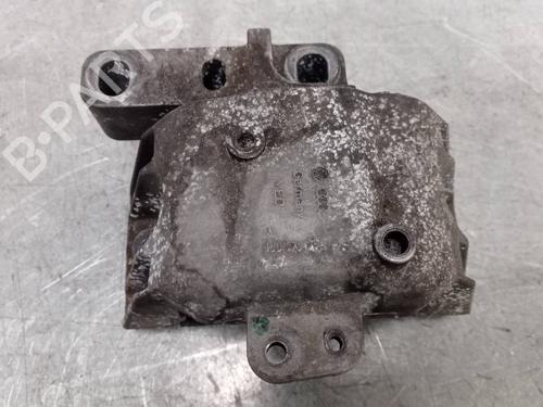Used Engine mount VW GOLF IV (1J1) 1.9 TDI (110 hp) 9291396