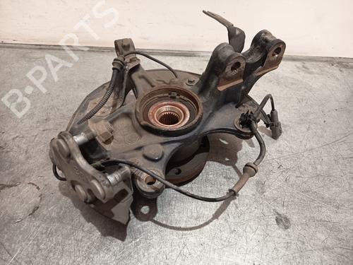 Used Left front steering knuckle PEUGEOT 308 II (LB_, LP_, LW_, LH_, L3_) [2013-2021]  32083694