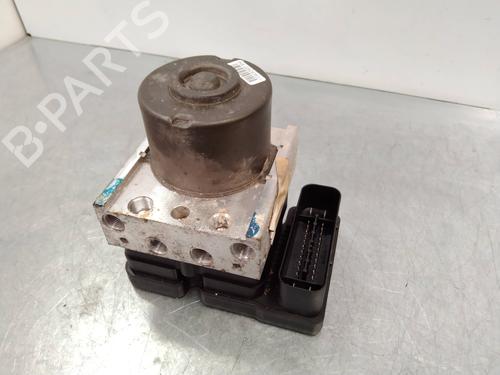 Used ABS pump FORD FOCUS II (DA_, HCP, DP) 1.6 TDCi (109 hp) 2255535