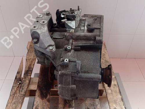 Used Gearbox VW PASSAT B6 (3C2) 2.0 TDI 16V (140 hp) 19701081