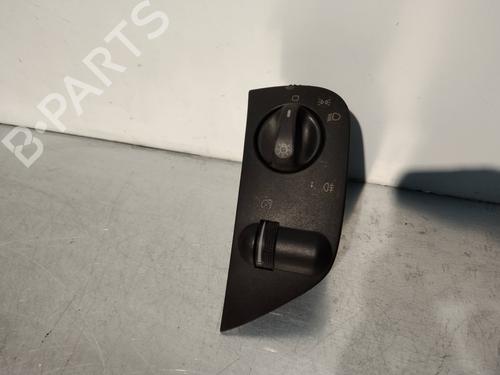 Used Headlight switch SEAT IBIZA II (6K1) 1.4 i (60 hp) 2254635