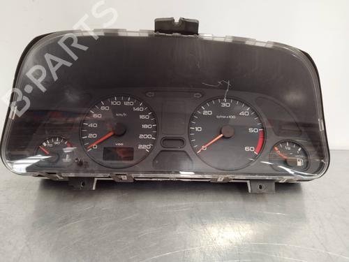 Used Instrument cluster PEUGEOT 306 Hatchback (7A, 7C, N3, N5) 1.8 16V (112 hp) 2258952