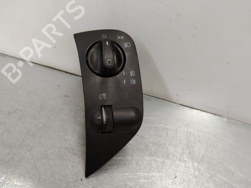 Used Headlight switch SEAT CORDOBA (6K1, 6K2) 1.9 D (68 hp) 2253926