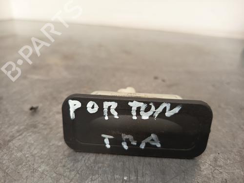 Used Switch RENAULT MEGANE III Hatchback (BZ0/1_, B3_) 1.5 dCi (BZ09, BZ0D, BZ1W, BZ29, BZ14) (110 hp) 28412793