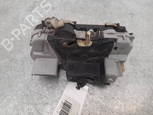 Front left lock CITROËN XSARA PICASSO (N68) 2.0 HDi | BP2246899C98 