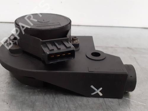 Used Pedal PEUGEOT 406 (8B) 2.1 TD 12V (109 hp) 7855622