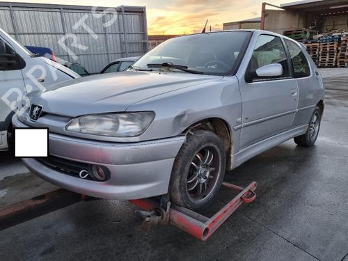 Right front door PEUGEOT 306 Hatchback (7A, 7C, N3, N5) 1.6 | BP9844179C3 
