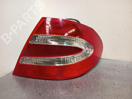 Used Right taillight Right taillight 38445707 38445707