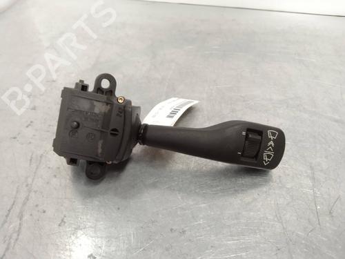 Used Steering column stalk BMW 3 (E46) 330 d (184 hp) 2257484