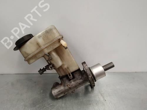 Used Brake master cylinder SAAB 9-3 (YS3F, E79, D79, D75) 2.2 TiD (125 hp) 2254385