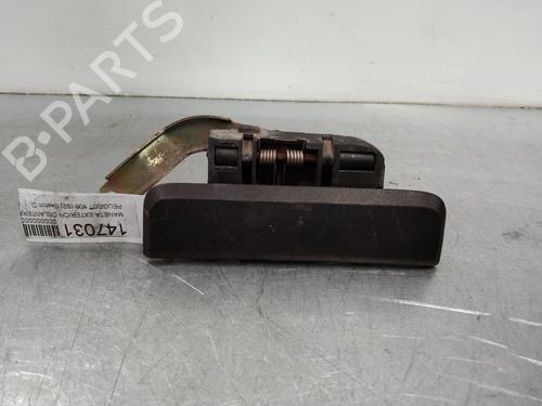 Used Front right exterior door handle PEUGEOT 106 II (1A_, 1C_) 1.5 D (57 hp) 2268074