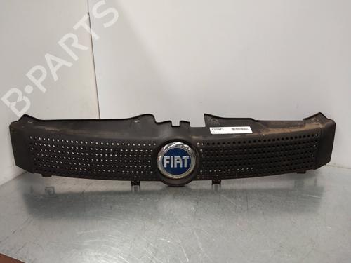 Grill FIAT PANDA (169_) 1.1 (169.AXA1A) (54 hp) 14219102
