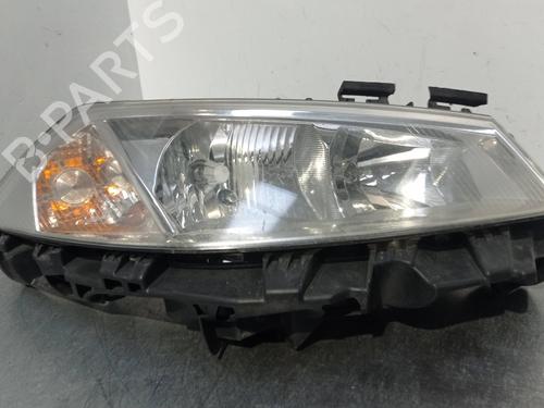 Right headlight RENAULT MEGANE II Saloon (LM0/1_) 1.9 dCi (LM0G, LM1G, LM2C) | BP29937816C29