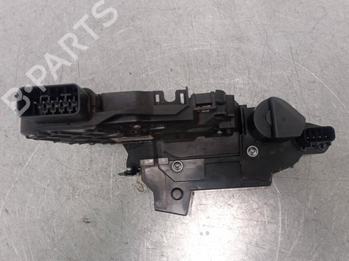 Rear left lock JAGUAR XF I (X250) 2.7 D | BP10728412C100 