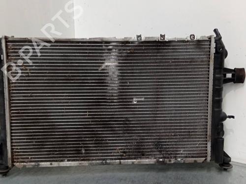 Køler VW GOLF III (1H1) 1.6 (75 hp) 29159641