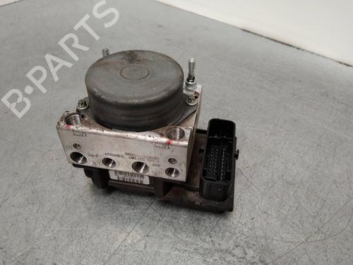 Used ABS pump FIAT FIORINO Box Body/MPV (225_) 1.3 D Multijet (225BXD1A, 225BXB1A, 225BXB11) (75 hp) 15895529