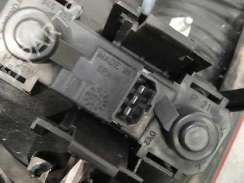 Left tailgate light SEAT LEON (1M1)  | BP23230279C79 