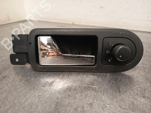 Maniglia interna anteriore sinistra VW GOLF IV (1J1) 1.6 (100 hp) 31362130