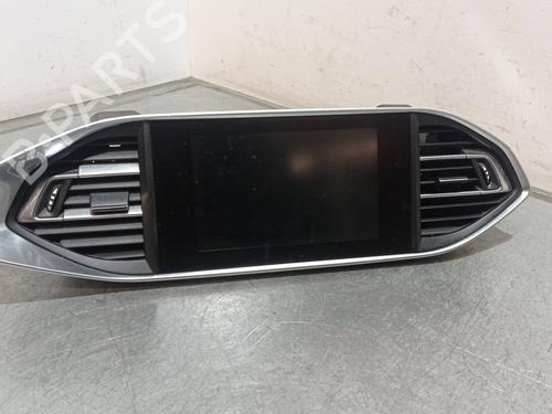 Used Display monitor Display monitor PEUGEOT 308 II (LB_, LP_, LW_, LH_, L3_) [2013-2021] 31806044 31806044