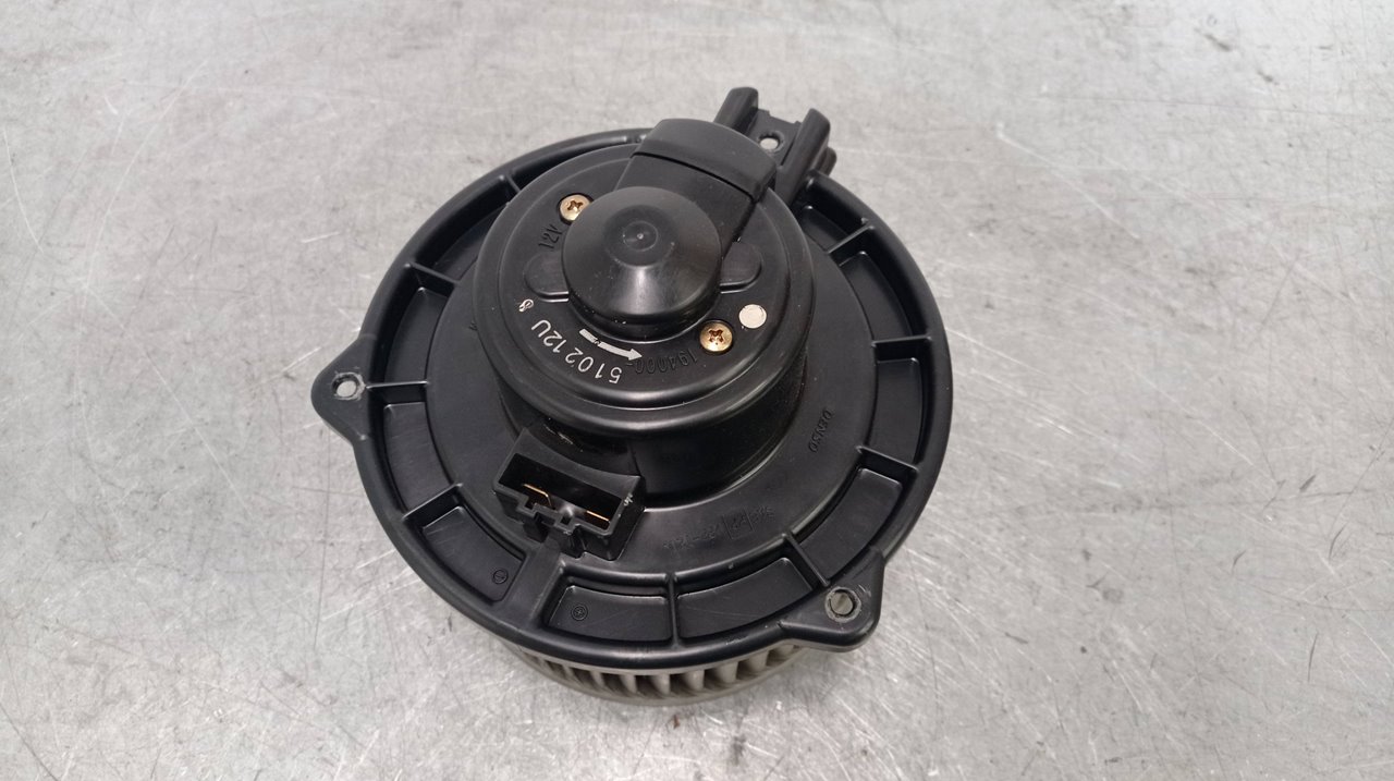 Heater blower motor MERCEDESBENZ MCLASS (W163) ML 270 CDI (163.113) 8340892 BParts