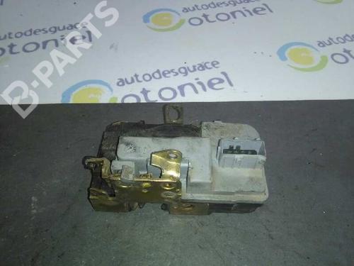 Used Front right lock PEUGEOT 306 Hatchback (7A, 7C, N3, N5) 1.9 D (69 hp) 2370588