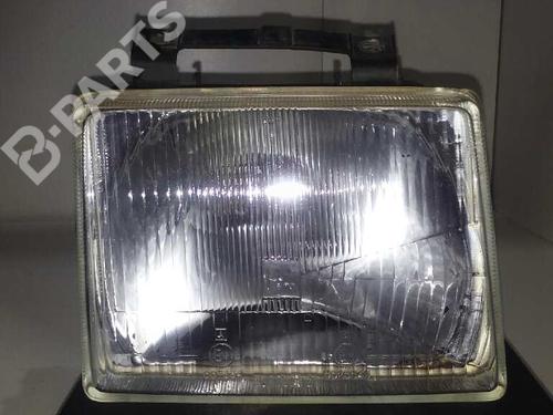 Right headlight OPEL CORSA A Hatchback (S83) 1.2 S (F08, M08, F68, M68) (55 hp) 2426791