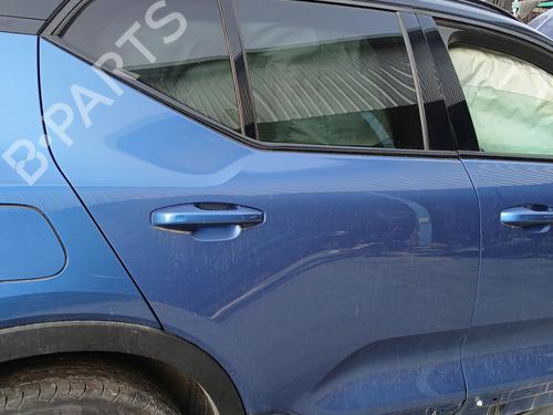 Right rear door VOLVO XC40 (536) T5 Plug-in Hybrid 31479753