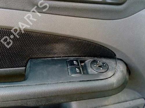 Faro izquierdo FORD FOCUS II (DA_, HCP, DP) 2.0 TDCi | BP2672468C28 