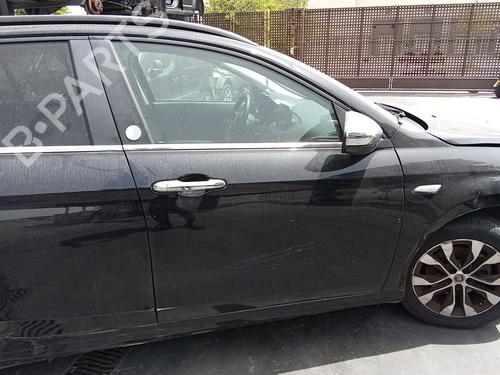 right-front-door-fiat-tipo-estate-356_-357_-2016-37477742 main image