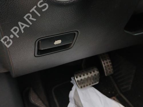 Used Hand brake MERCEDES-BENZ B-CLASS Sports Tourer (W246, W242) B 180 CDI (246.200) (109 hp) 21566916