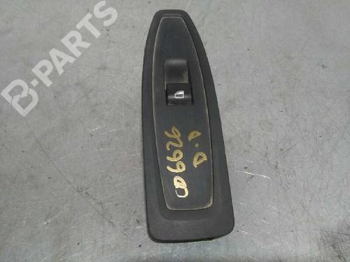 Interrupteur de vitre avant droite BMW 1 (F21) 116 d (116 hp) 12193899