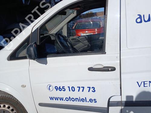 Used Left front door MERCEDES-BENZ VITO / MIXTO Van (W639) 110 CDI (639.601, 639.603, 639.605) (95 hp) 31160025