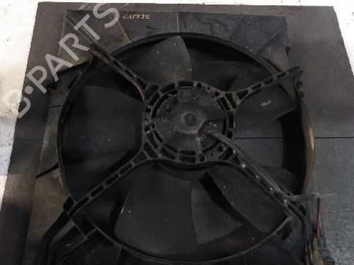 Used Radiator fan Radiator fan CHEVROLET AVEO / KALOS Saloon (T250, T255) 1.4 (101 hp) 4681159 4681159