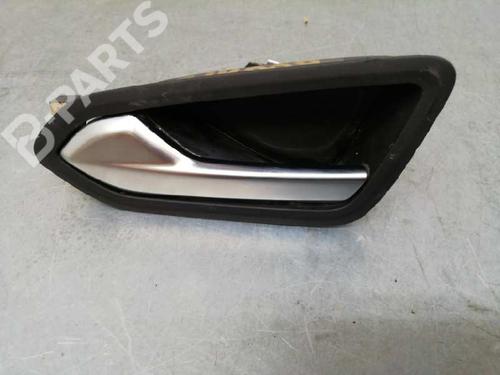 Venstre foran invendig håndtak RENAULT CAPTUR II (HF_) TCe 100 (HFMT) (101 hp) 9131085