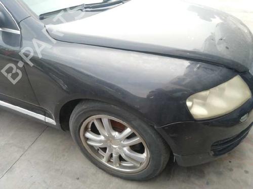 Used Right front fenders VW TOUAREG (7LA, 7L6, 7L7) 2.5 R5 TDI (174 hp) 10552113
