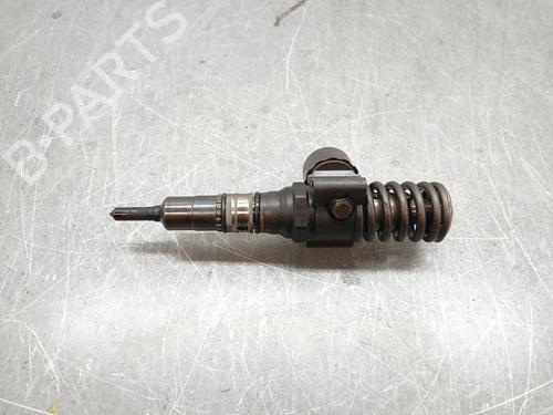 Used Injector SEAT LEON (1P1) 2.0 TDI 16V (140 hp) 27999491