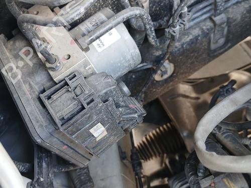 Used ABS pump KIA SPORTAGE III (SL) 1.7 CRDi (116 hp) 19696687